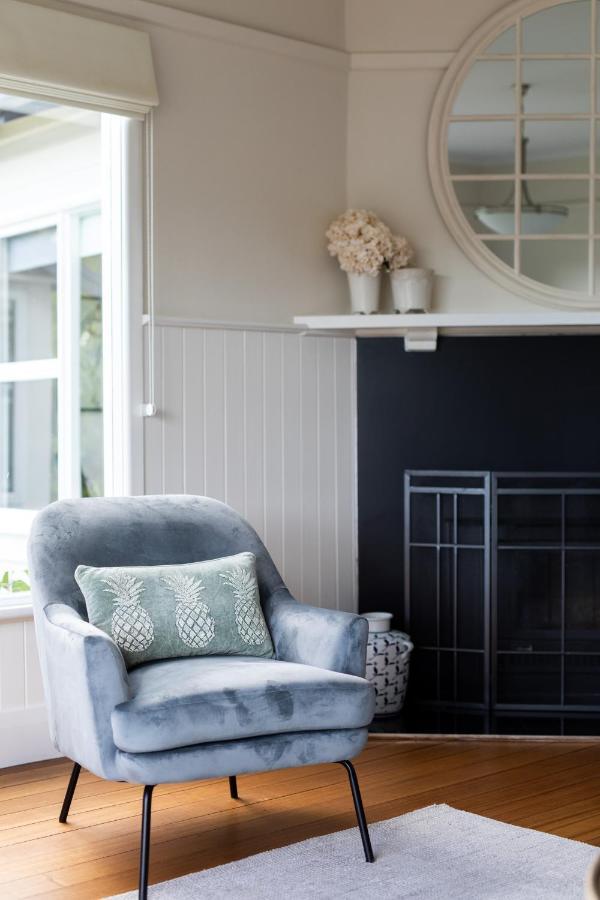 Woodland Bay Retreat-Hot Tub,Sauna And Bayview Hamptons Retreat Lymington Екстериор снимка