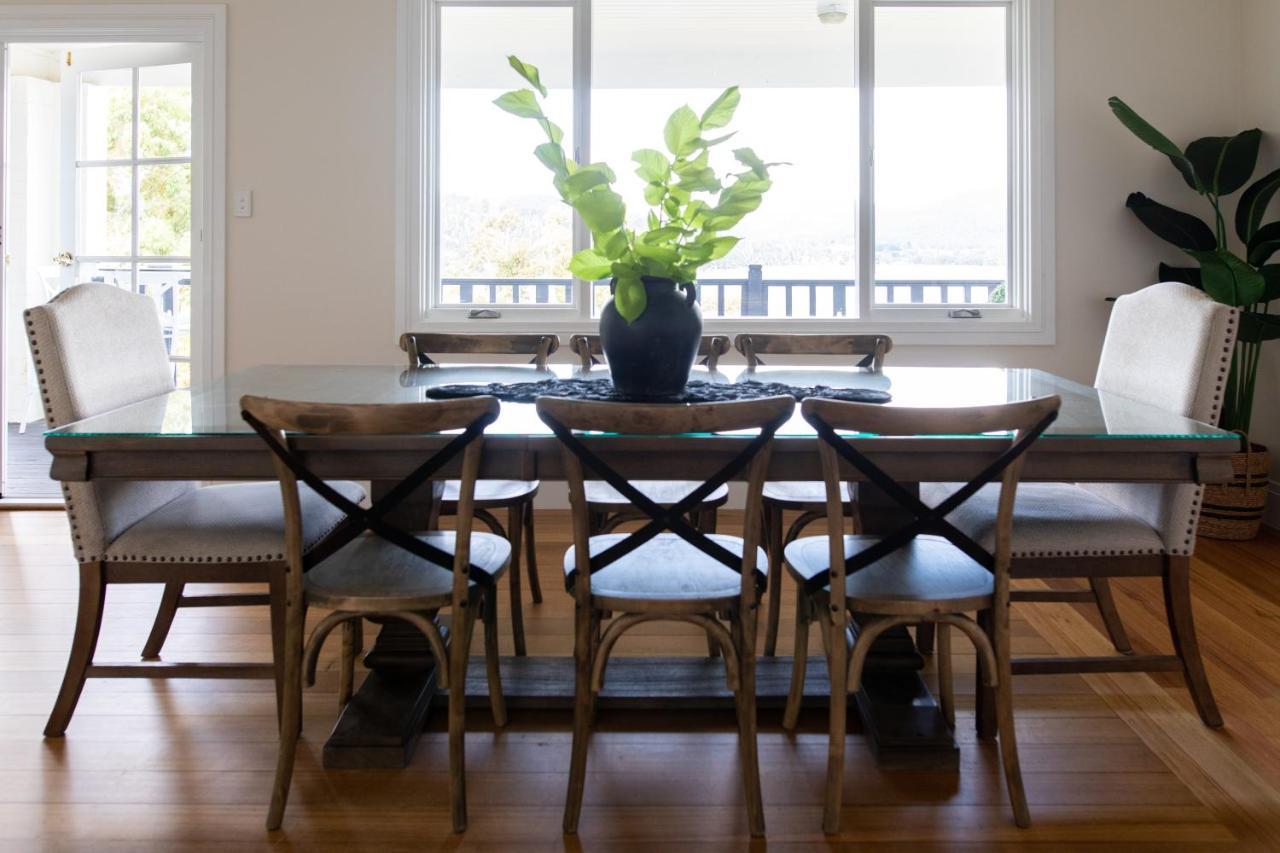 Woodland Bay Retreat-Hot Tub,Sauna And Bayview Hamptons Retreat Lymington Екстериор снимка