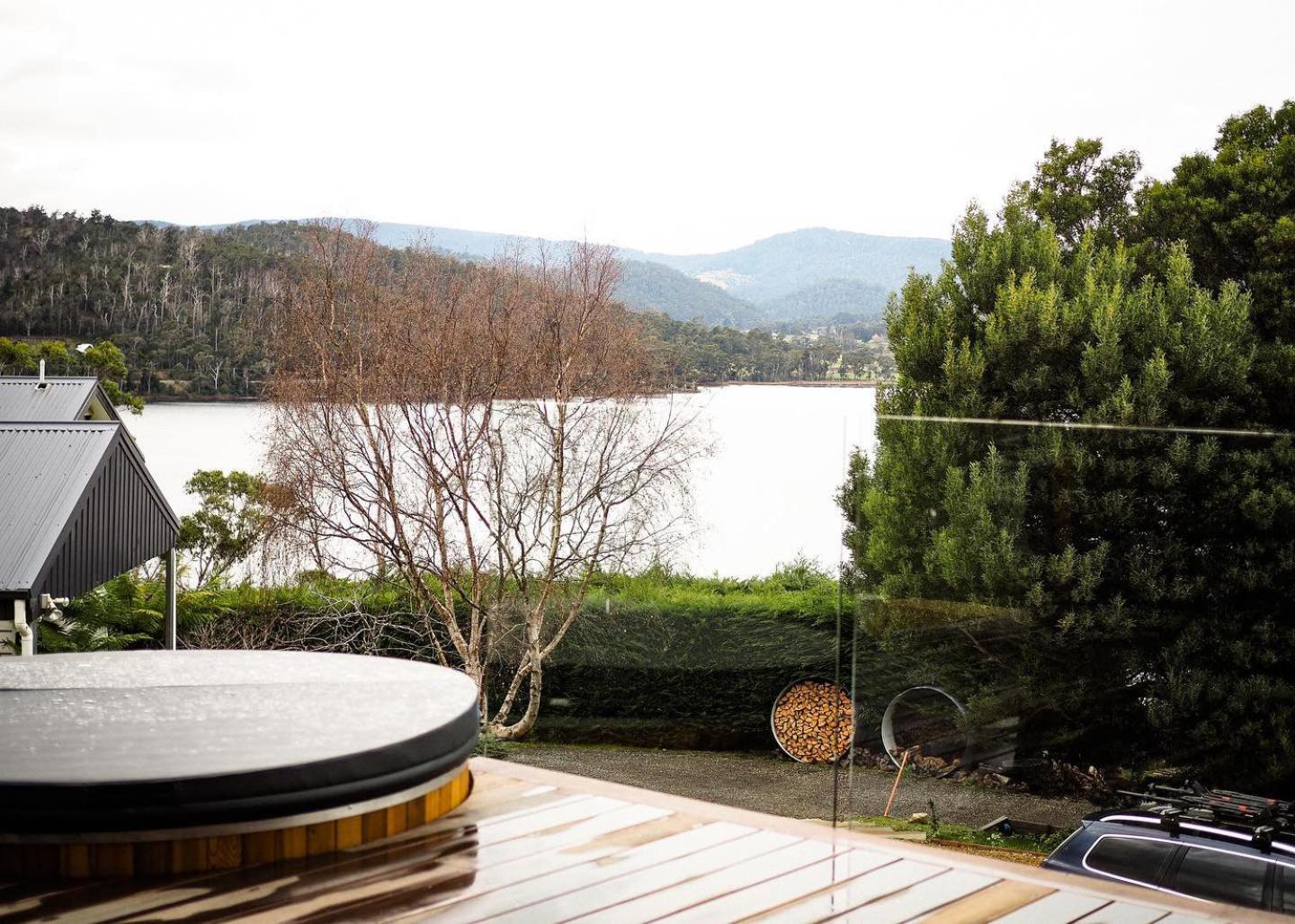Woodland Bay Retreat-Hot Tub,Sauna And Bayview Hamptons Retreat Lymington Екстериор снимка